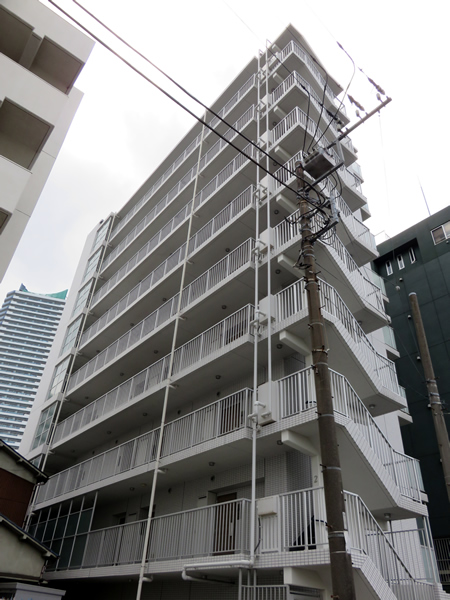 メインステージ横浜ポートサイドの外観