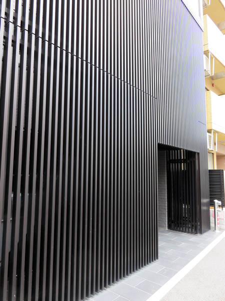 レア横濱ポートサイドの外観