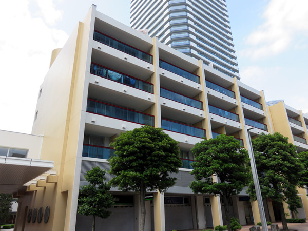 ザ・ヨコハマタワーズサウスコートの外観