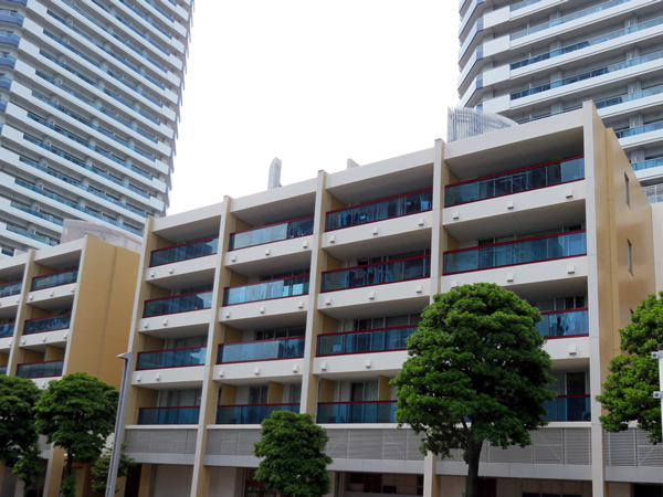 ザ・ヨコハマタワーズサウスコートの外観