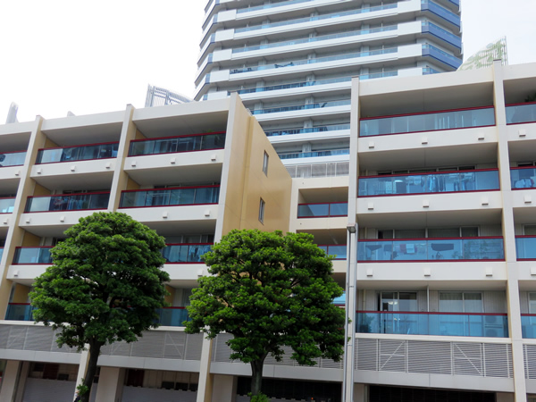 ザ・ヨコハマタワーズサウスコートの外観