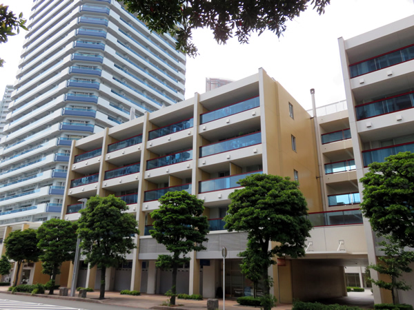 ザ・ヨコハマタワーズサウスコートの外観