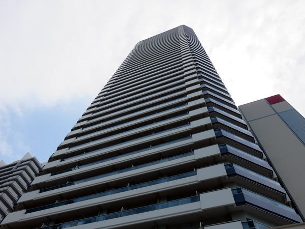 ザ・ヨコハマタワーズサウスコートの外観