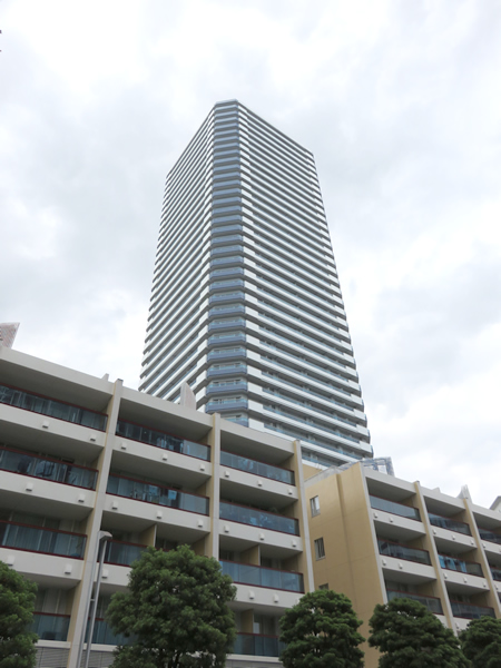 ザ・ヨコハマタワーズサウスコートの外観