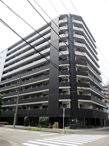 ジーコンフォートウエスト新横浜の外観