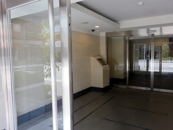 ジーコンフォートウエスト新横浜の外観