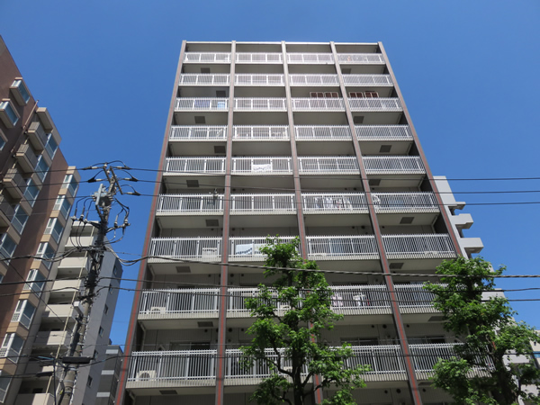 シュプレ新横浜の外観