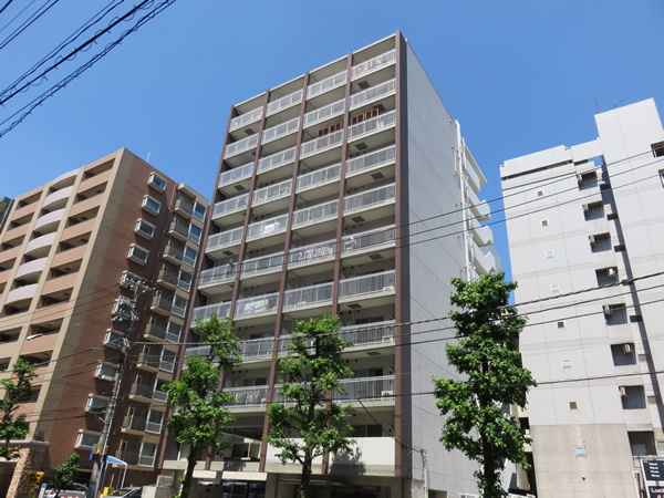 シュプレ新横浜の外観