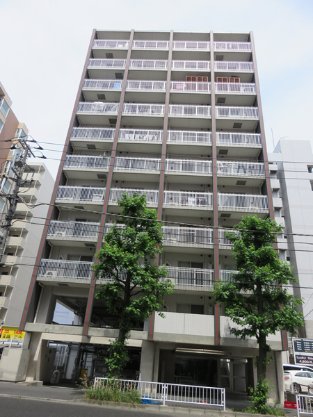 シュプレ新横浜の外観