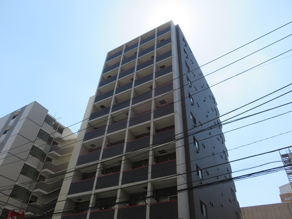 クレイシア新横浜の外観