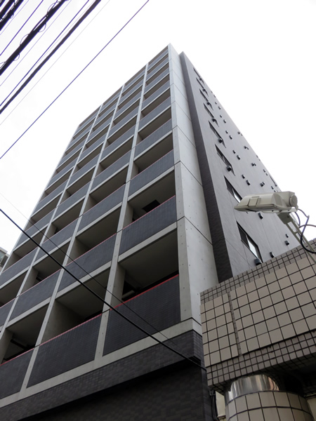 クレイシア新横浜の外観