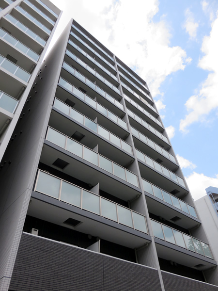 ジェノヴィア新横浜スカイガーデンの外観