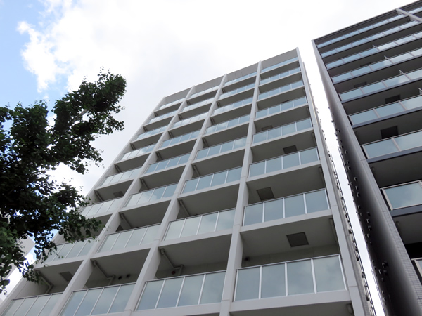 スパシエエル新横浜の外観