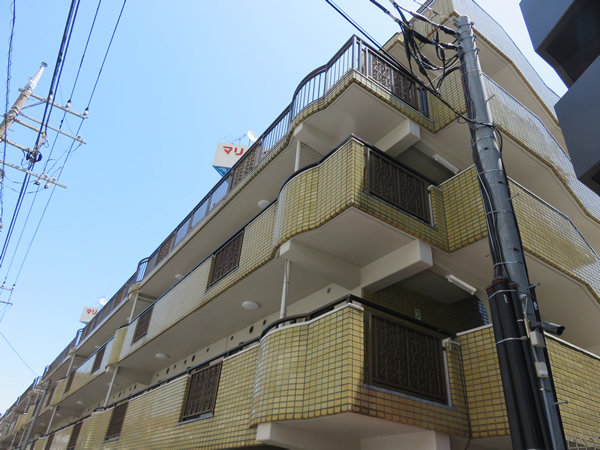 マリーナハウス横浜1番館の外観