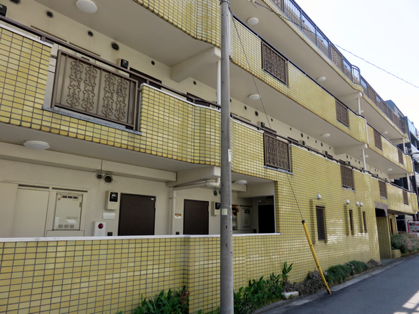 マリーナハウス横浜1番館の外観