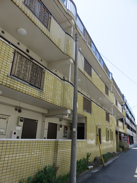 マリーナハウス横浜1番館の外観