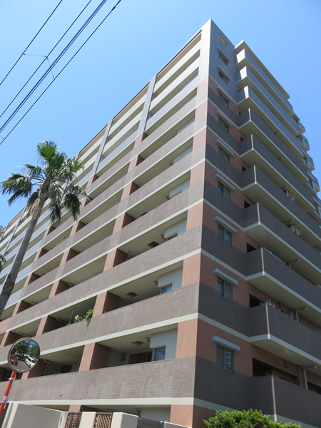 ライオンズマンションセントワーフ横濱ハーバーコートの外観