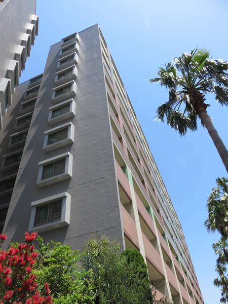 ライオンズマンションセントワーフ横濱ハーバーコートの外観