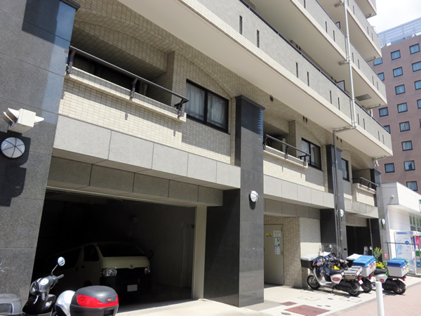 アルカーデン新横浜の外観