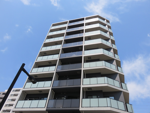 ファインスクェア新横浜の外観