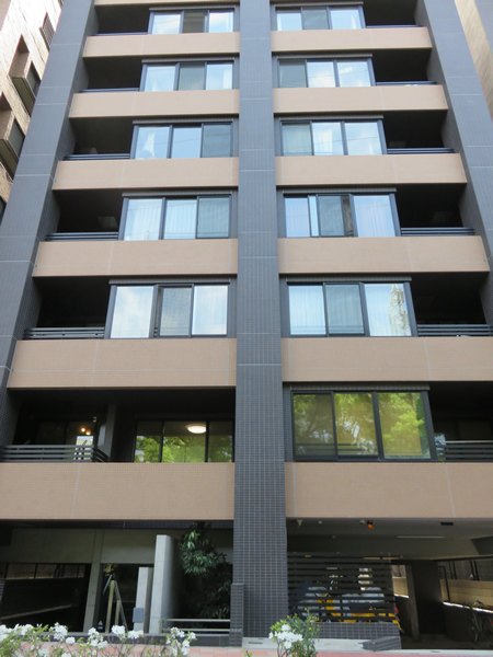 レジデンシア新横浜の外観