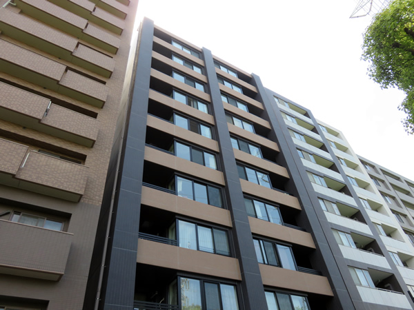 レジデンシア新横浜の外観