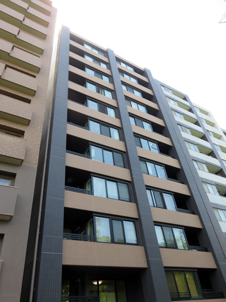 レジデンシア新横浜の外観