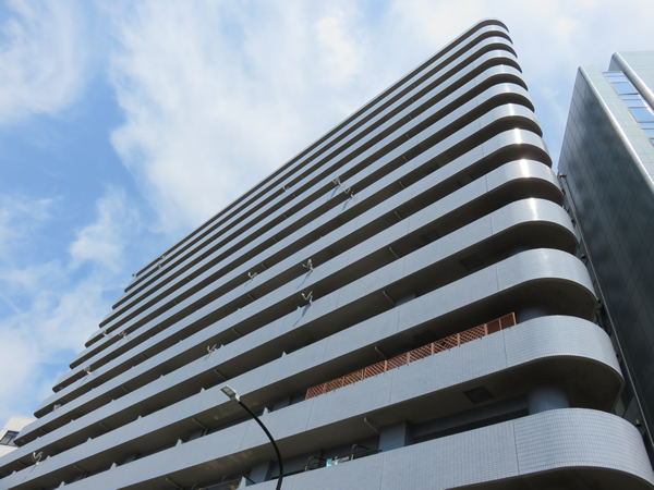 メイツ新横浜の外観