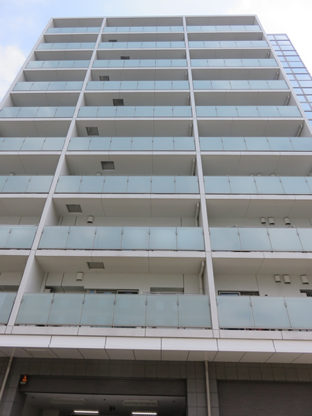 リストレジデンス新横浜の外観