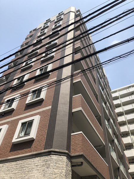 グローベルザスイート横浜プレミアの外観