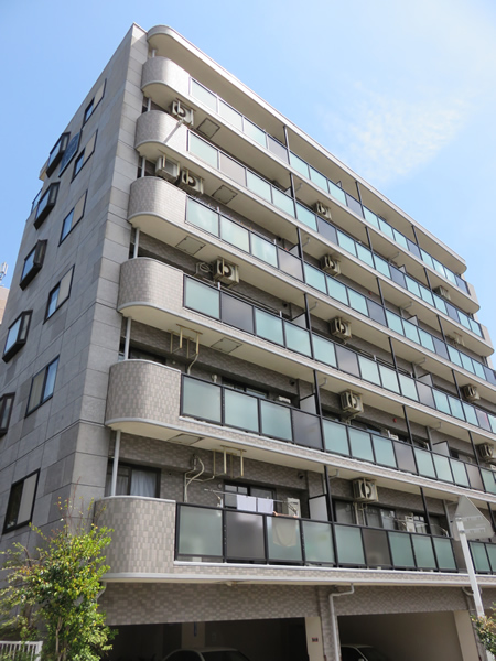 エクセレントハイツ横浜の外観