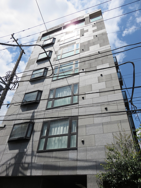 エクセレントハイツ横浜の外観