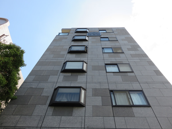 エクセレントハイツ横浜の外観