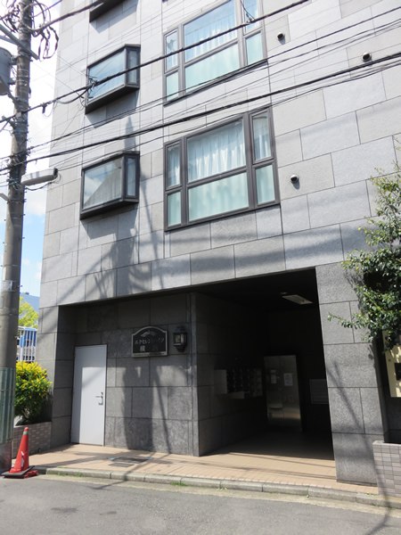 エクセレントハイツ横浜の外観