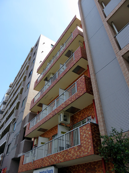 ライオンズマンション神奈川新町第2の外観