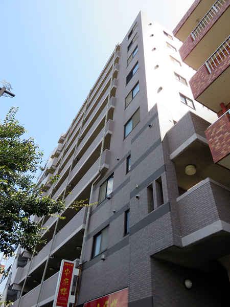 ウィナス新町の外観