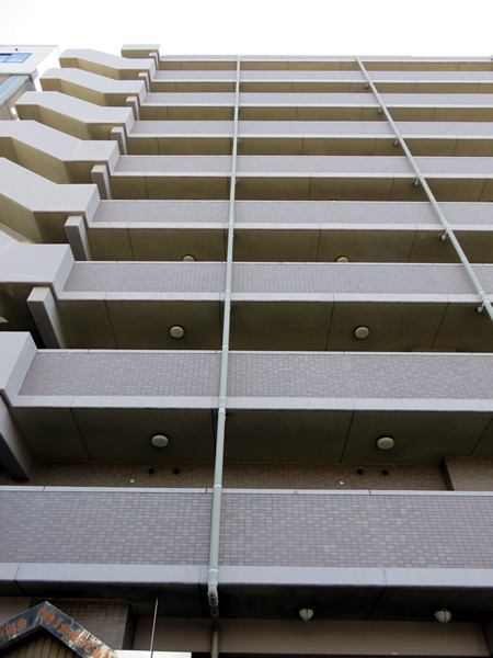 ウィナス新町の外観