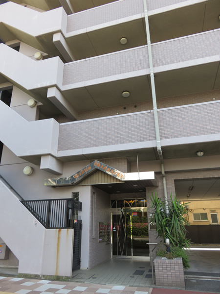 ウィナス新町の外観