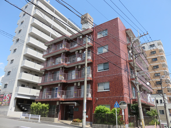 ライオンズマンション神奈川新町第2の外観