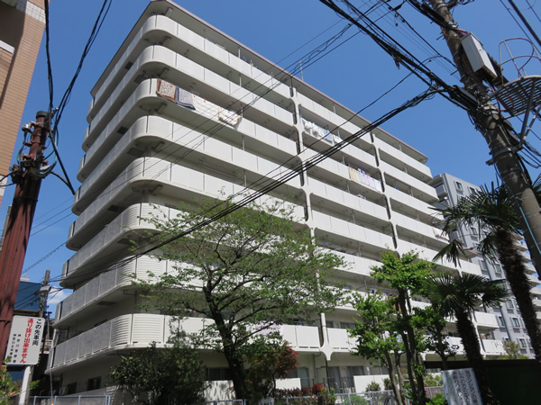 東神奈川グリーンマンションの外観