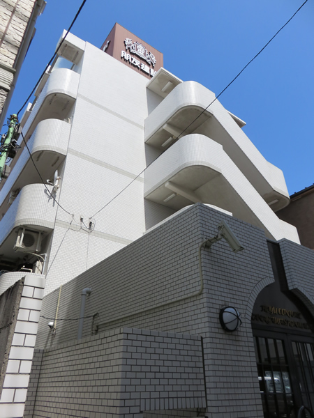 ホーユウコンフォルト神奈川新町の外観