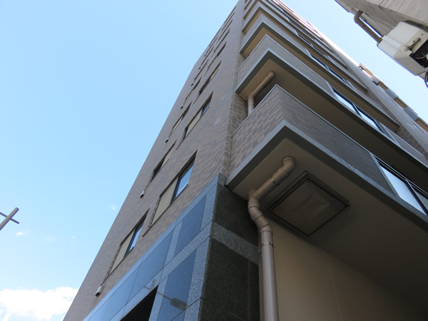 ベルクレール横濱ベルヴィーの外観