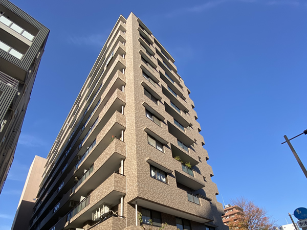 プランヴェール吉野町の外観