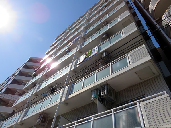 クリオ大通り公園1番館の外観