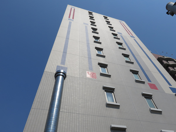 パール横浜東の外観