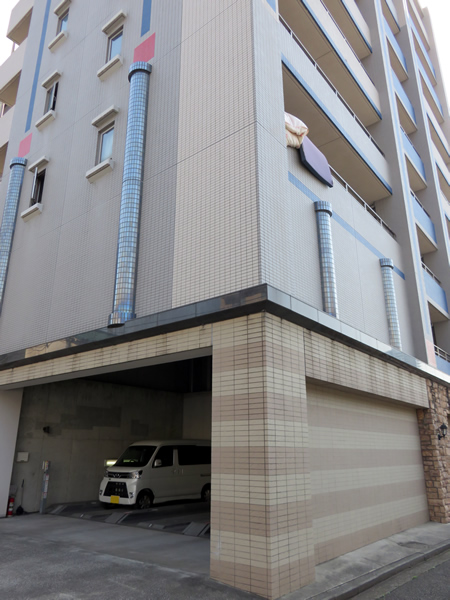 パール横浜東の外観