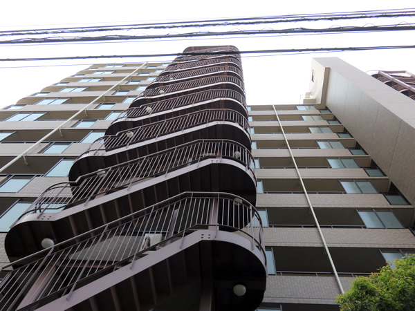 ダイアパレス東神奈川ベイフロントの外観