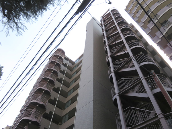 ダイアパレス東神奈川ベイフロントの外観