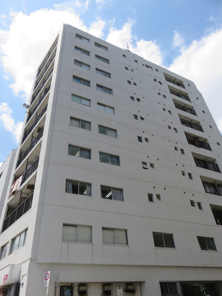 東神奈川クインビルの外観