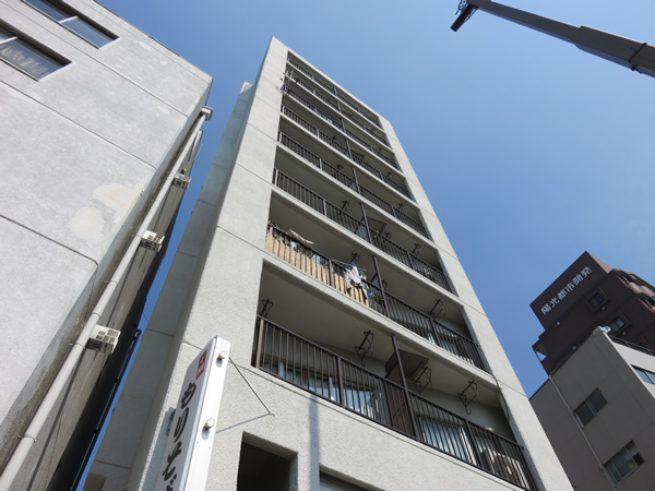 東神奈川クインビルの外観